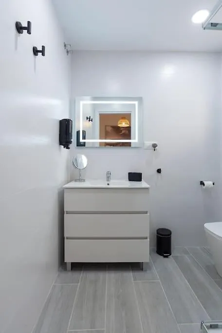 Tejon II & Private Terrace By Ele Apartments Malaga Spain